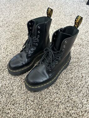 Dr Martens Jadon Chunky Platform Boots Black Leather Women's 7 Yellow Stitching